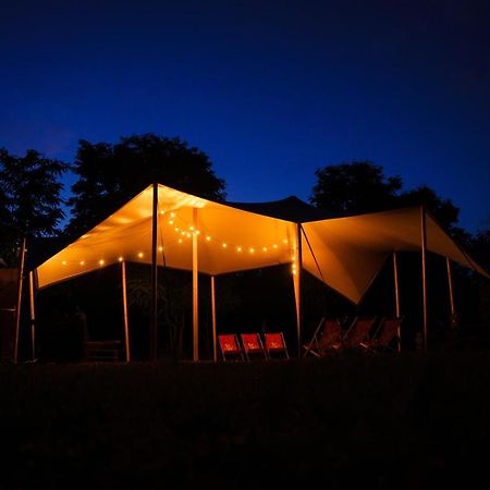 Camping @ Nogometni Golf Ljubljana Hotel Buitenkant foto